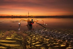 Boats_Raymond-Seh-Guan_GOH_Sunrise-and-boat_Singapore Boats_Raymond-Seh-Guan_GOH_Sunrise-and-boat_Singapore